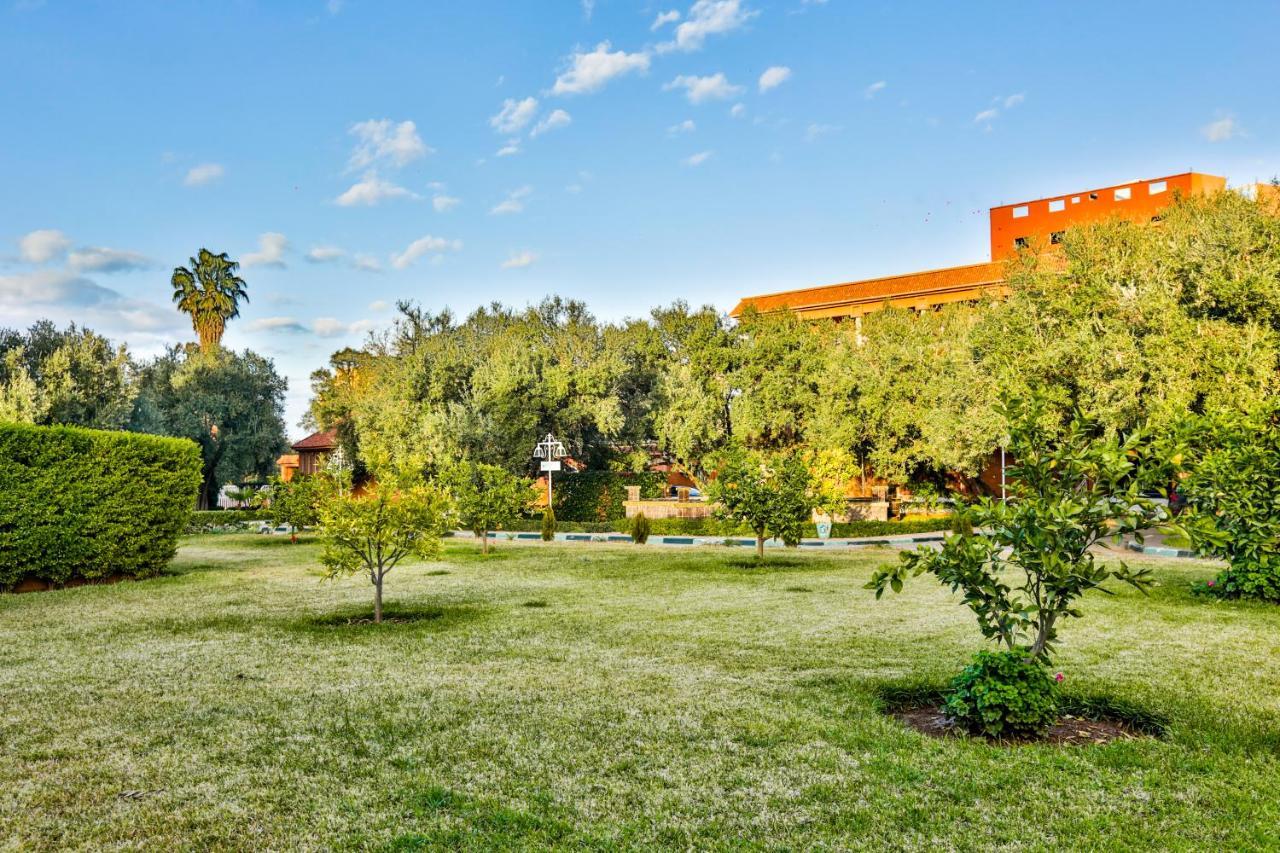 Готель Complexe El Bassatine Бені-Меллаль Екстер'єр фото